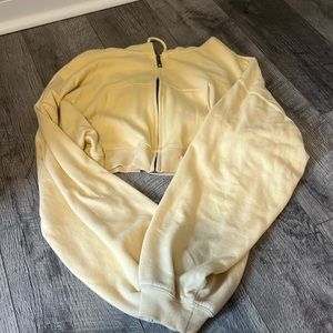 SUPER CROPPED: Size XL zip up